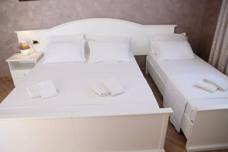 Iliria Internacional - 30