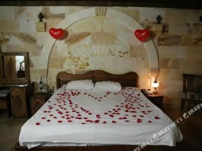 Peace Stone House - 43