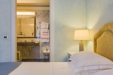 Rivoli Boutique - 59