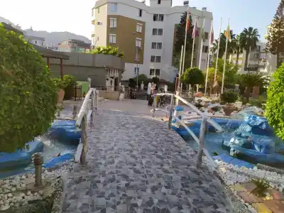 Onkel Rada Apart - 35