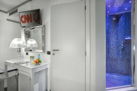 Rivoli Boutique - 54