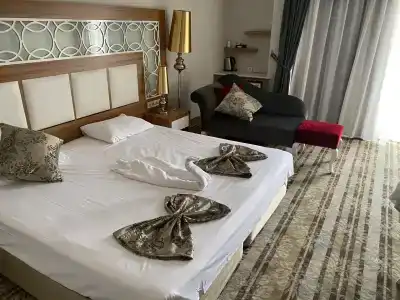 Justiniano Deluxe Resort - 14