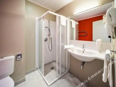 Rija VEF with FREE Parking - 83