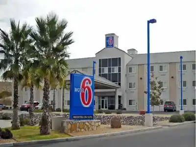 Motel 6-Las Cruces, NM - Telshor - 10