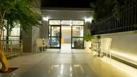 OPERA SUITES Apart - 20