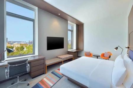 Aloft Al Mina, Dubai - 71