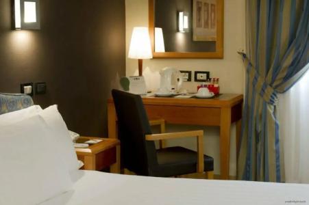 Best Western Plus Spring House - 37