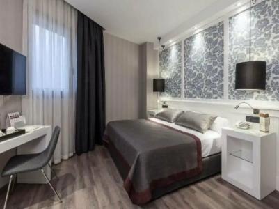 Catalonia Excelsior - 8