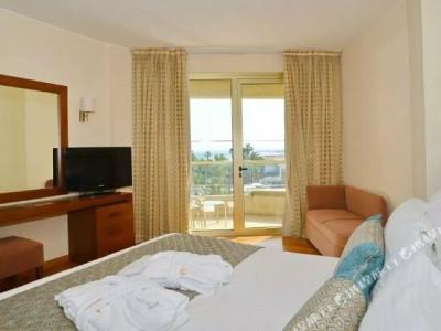 Golden Bay Beach - 68