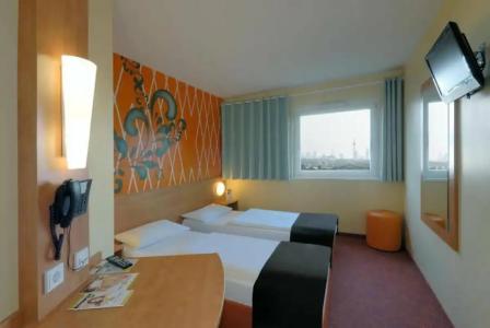 B&B Frankfurt-Nord - 36