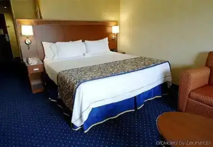 Courtyard by Marriott Harrisburg Hershey - 74