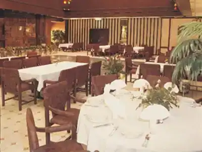 Grand Millennium Sofia - The Most Spacious Rooms in Sofia, Secured Paid Underground Parking - 77