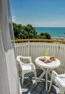 Salus Smart & Chic - 35