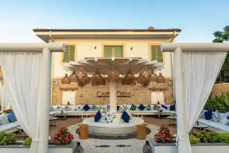 Carpe Diem Boutique - Adults Only - 5