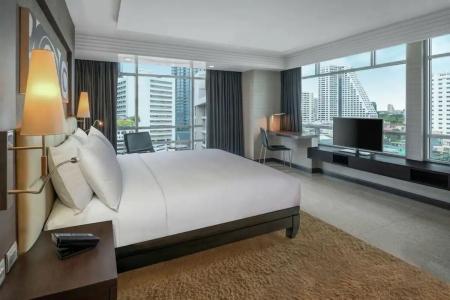 DoubleTree by Hilton Bangkok Ploenchit - SHA Plus Certified - 57