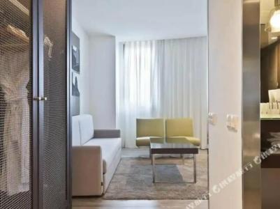 Barcelona Condal Mar Affiliated by Meliá - 62