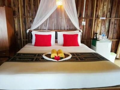 Koh Jum Resort - 32