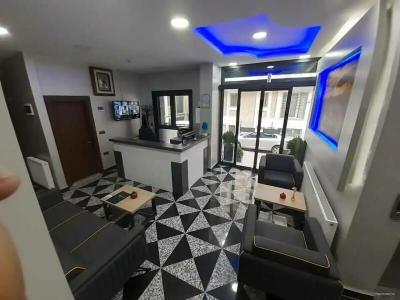 Campus Boutique - 12