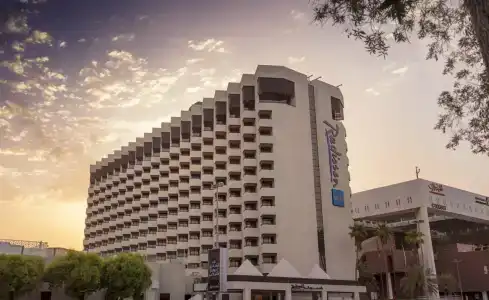 Radisson Blu, Dubai Deira Creek