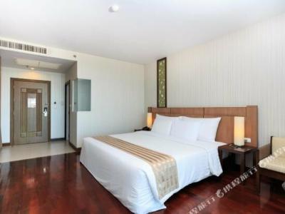 Pattaya Discovery Beach - SHA Extra Plus - 69