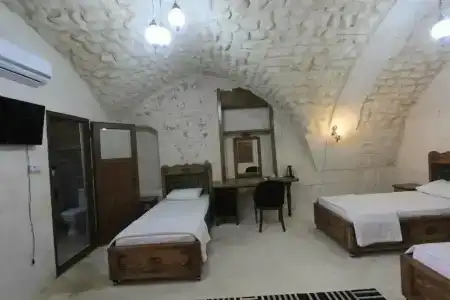 PALMYRA BOUTIQUE - 37