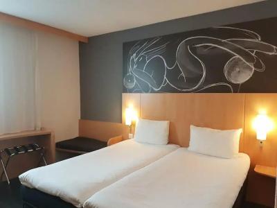 easyNice Palais des Congrès – Old Town - 26