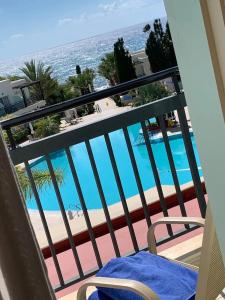 Louis Paphos Breeze - 32