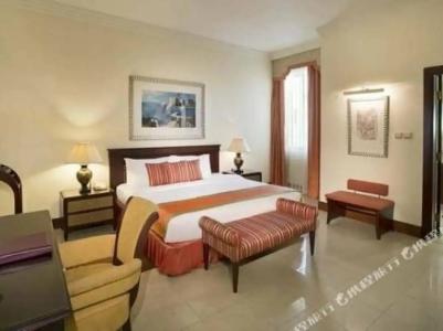 City Seasons Suites - 61