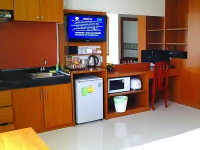 Green Harbor & Service Apartment - 70
