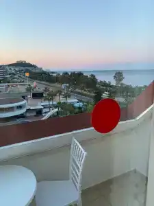 First Class - All Inclusive - 9