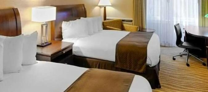 Deltas by Marriott Burlington - 34