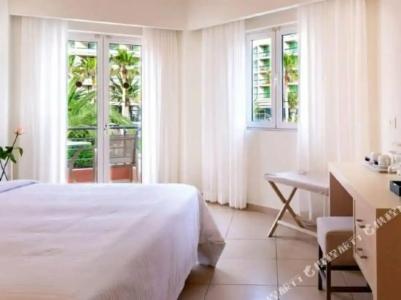 High Beach Resort - 70