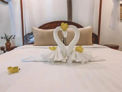 Long Set Resort - 36