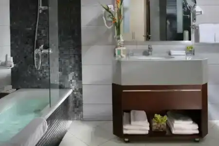 Ramada by Wyndham Dubai Barsha Heights - 55
