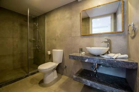 Blue Harbour Boutique - 12