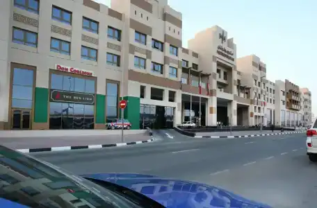 Metropolitan Dubai - 39