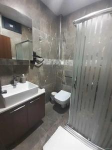 Campus Boutique - 49