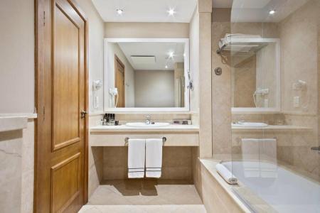 The Level at Meliá Villaitana - 24