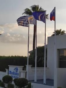 Nissiana & Bungalows - 30