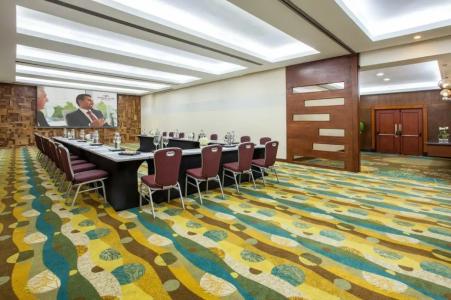 Crowne Plaza Santo Domingo, an IHG - 2