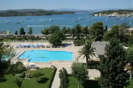 AKS Porto Heli