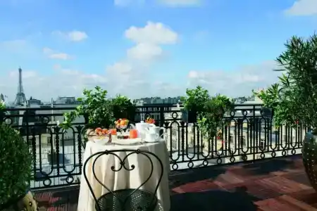 Hôtel Balzac - 2