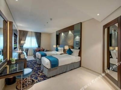 Omega Dubai - 43