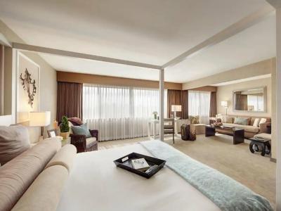 Luxe Sunset Boulevard - 56
