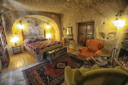 Traveller's Cave - 2