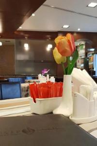 Tulip Apartments - 36