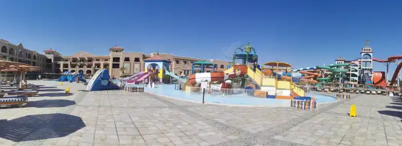 Charmillion Gardens Aquapark - 88
