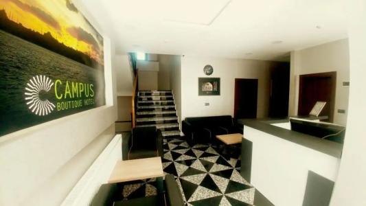 Campus Boutique - 24