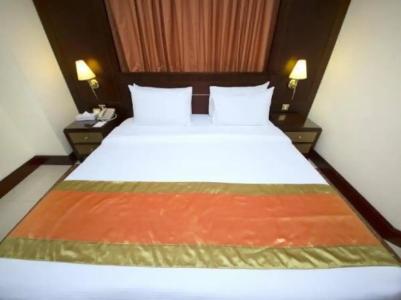 City Seasons Suites - 23