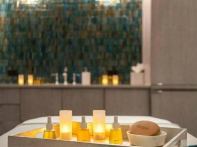 Grand Bohemian Charlotte, Autograph Collection - 69